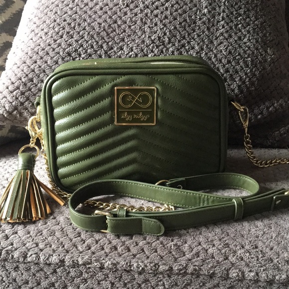 Itzy Ritzy Bags Itzy Ritzy Chelsea Cole Double Take Crossbody Poshmark